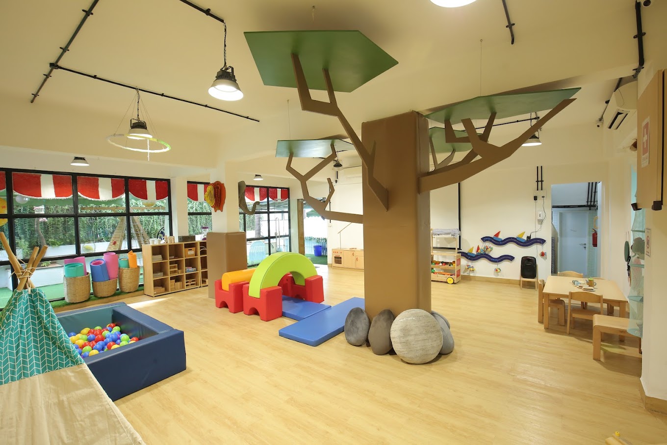 Safari Kid Global Preschool & Day Care