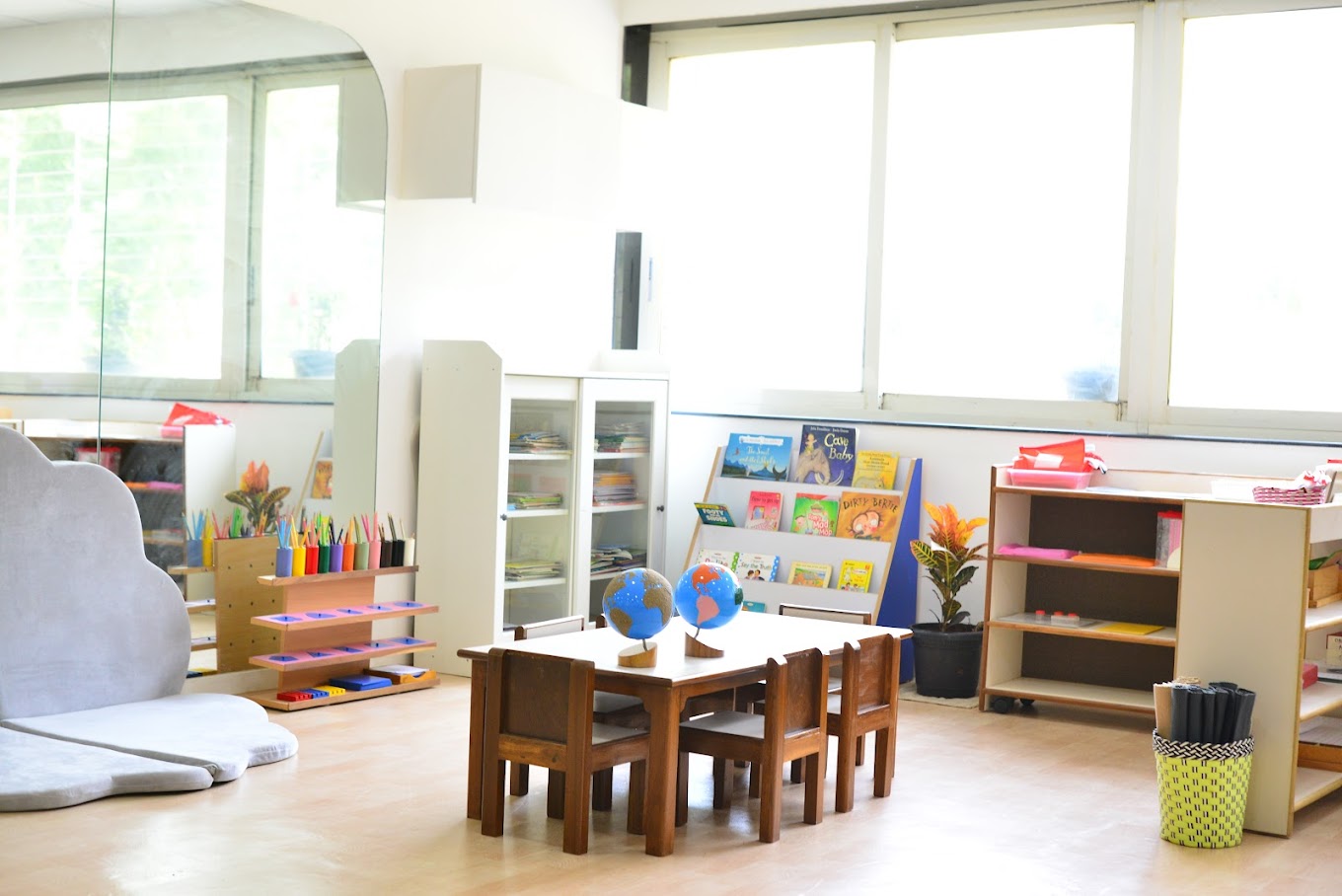 Kinderhome Montessori