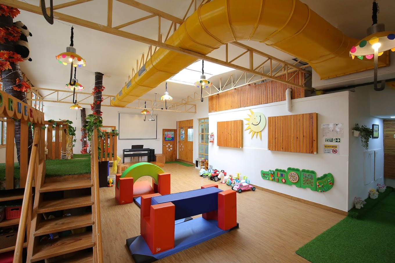 Safari Kid Global Preschool  Day Care