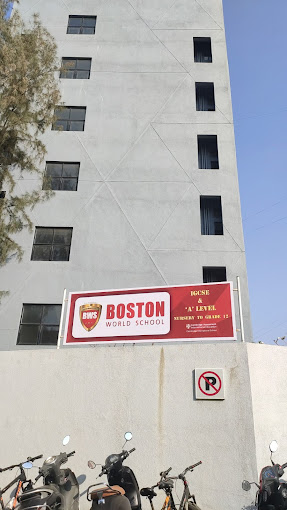 BOSTON WORLD SCHOOL