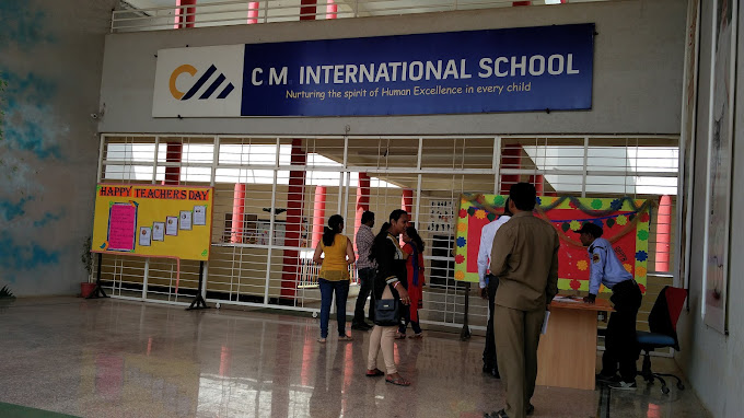 C M International School