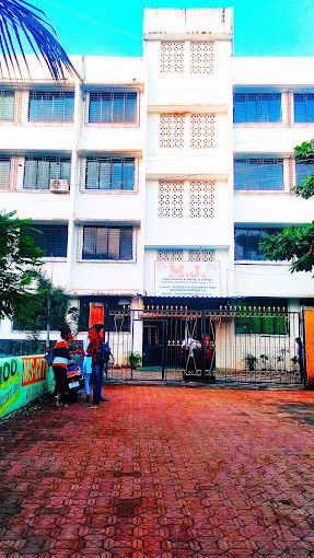 MJ International School